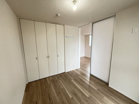 リュネ甲子園の居間写真