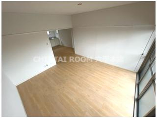 サテライト青谷の居間写真