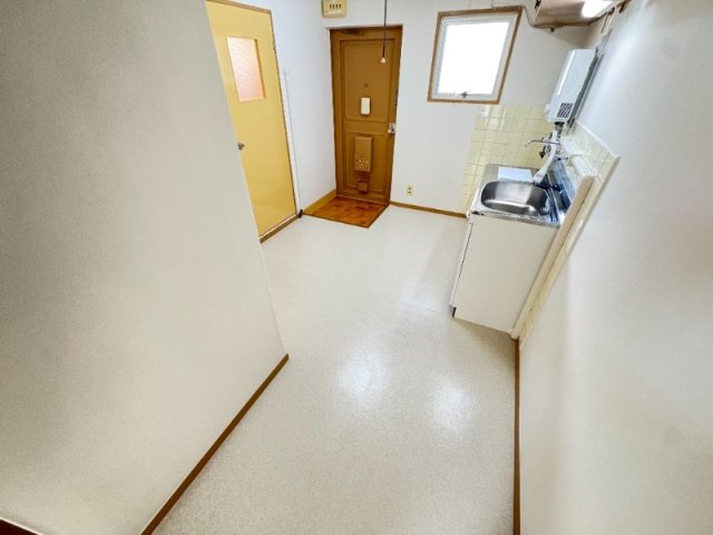 西灘マンションの居間写真