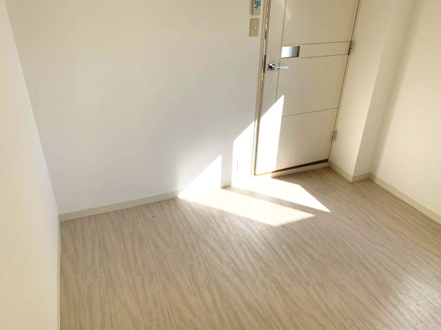 アメニティ東神戸の居間写真
