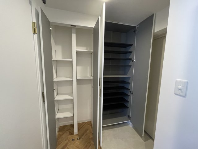 MicaElenoKurakuenの玄関写真