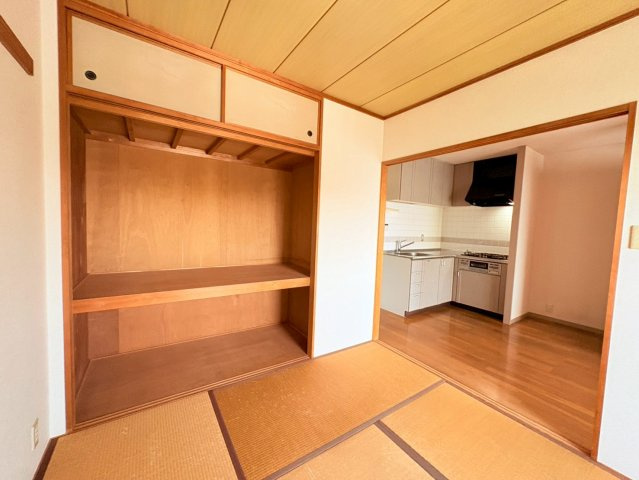 ルボアール芦屋の居間写真