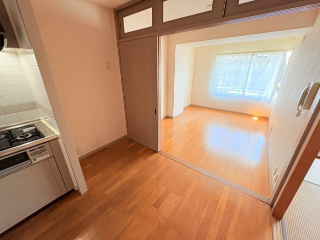 ルボアール芦屋の居間写真