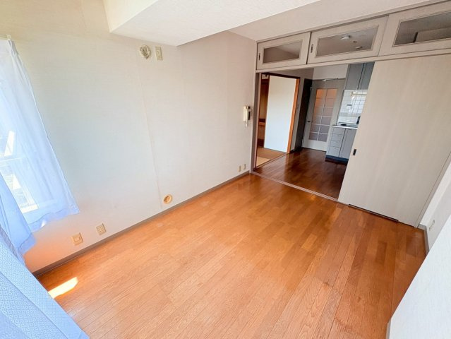 ルボアール芦屋の居間写真