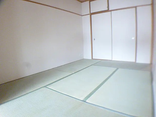 アーデンコート住吉川の居間写真