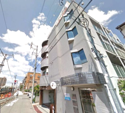 ファミーラ甲南