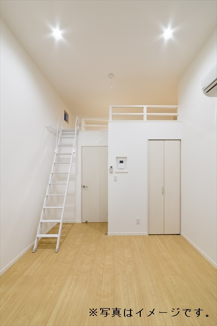 Loft OGの居間写真