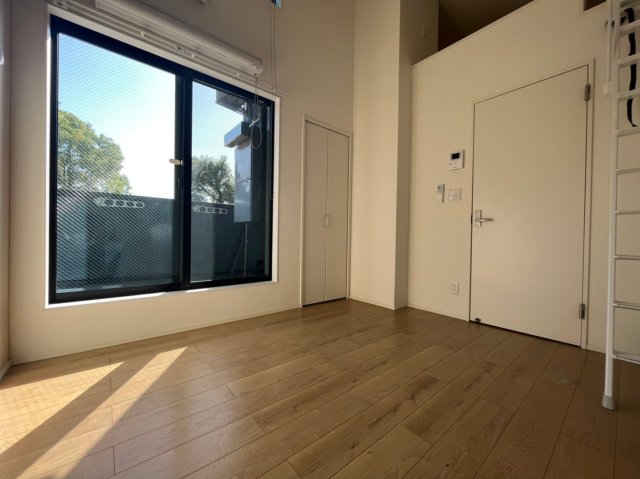 Loft OGの居間写真