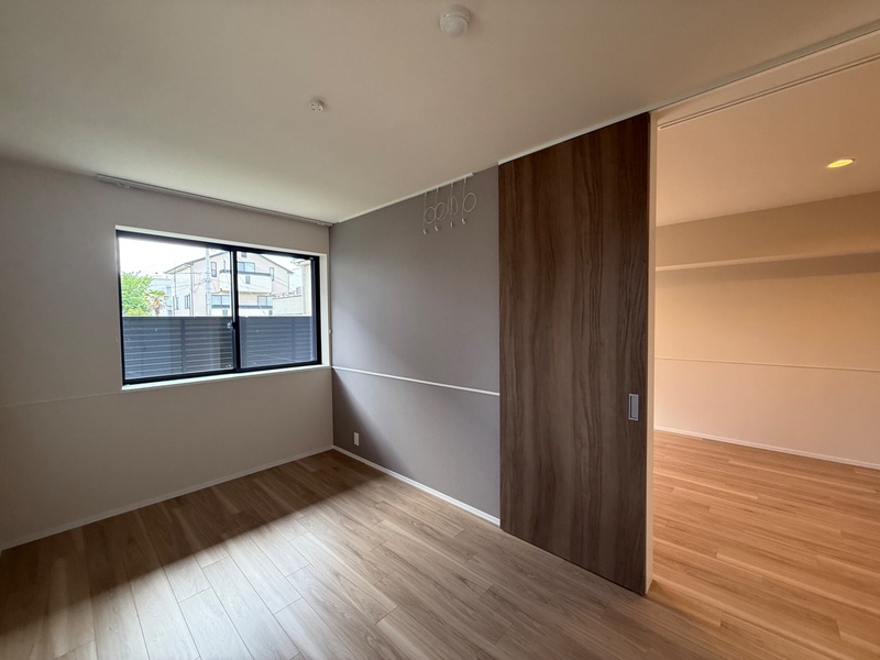 HEBEL MAISON 甲東園の居間写真