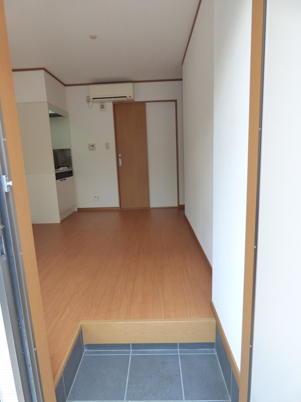 本山北町ハイツの居間写真