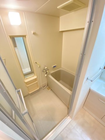 AIROSE芦屋の風呂写真
