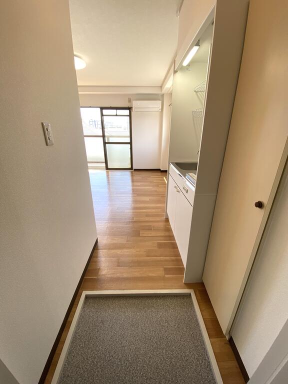 芦屋フラットの玄関写真