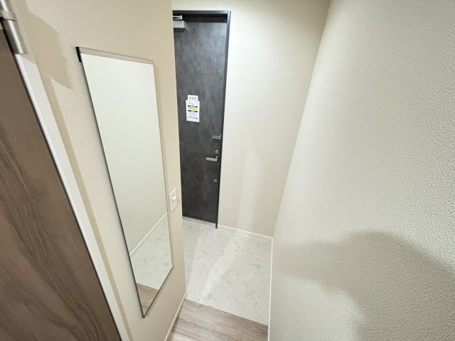 La vita西宮北口の玄関写真