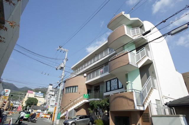 イースト神戸本山の外観写真