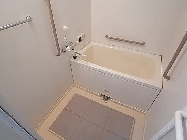 シプレ芦屋の風呂写真