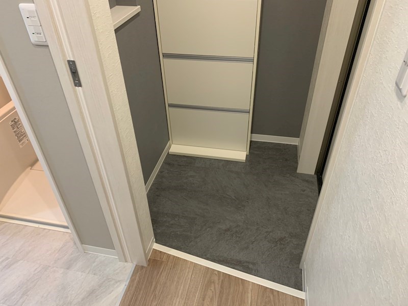 シャトー・ノアール西芦屋の玄関写真