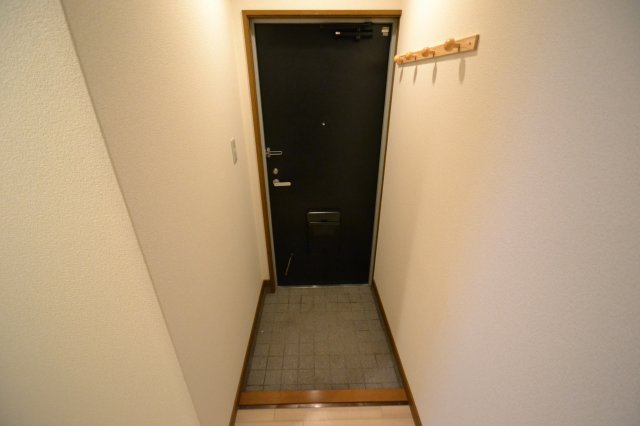 フレグラント野崎の玄関写真