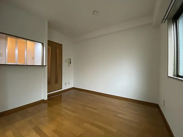 ワコーレ新神戸ステージの居間写真