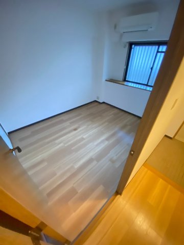 パラシオ苦楽園の居間写真