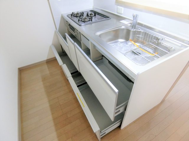 ジオレミヨ甲子園口のキッチン写真