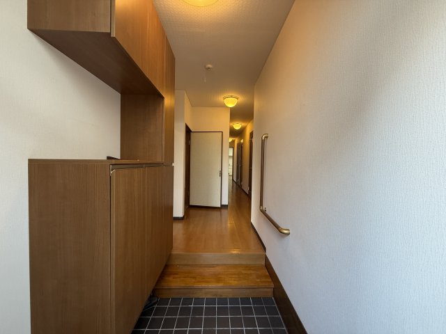 カーサ六甲の玄関写真