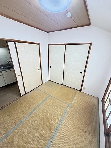 ヴィラコート三宮の居間写真