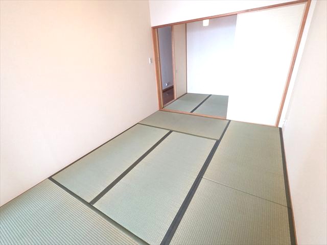 パークハイム御影ヒルズの居間写真