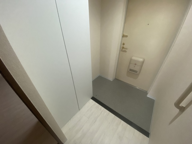 グレース門戸荘の玄関写真