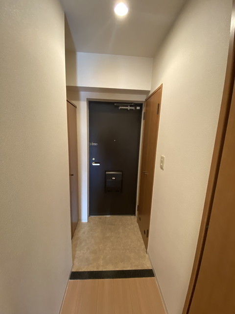 クレマンス甲東園の玄関写真