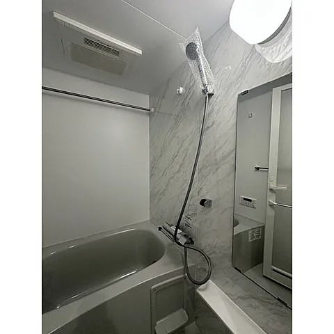 リブリ中山手の風呂写真