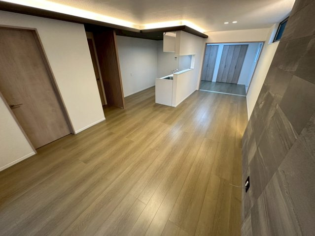 アークハイム翠ヶ丘の居間写真
