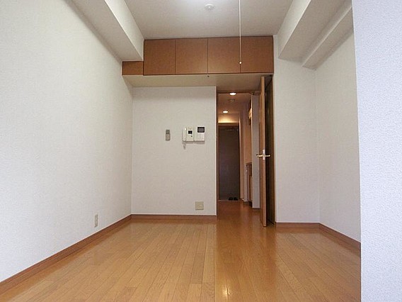 エステムコート神戸ハーバーランド前の居間写真