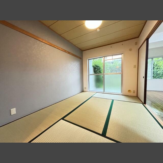 ルボアール芦屋の居間写真