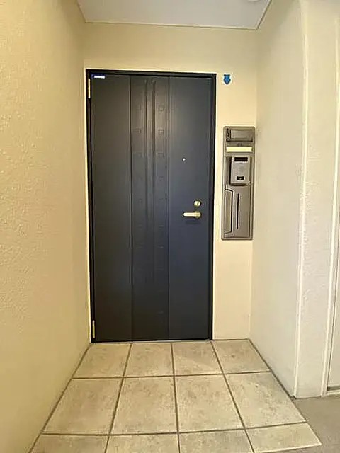 ワコーレアーバンステージ三宮の玄関写真