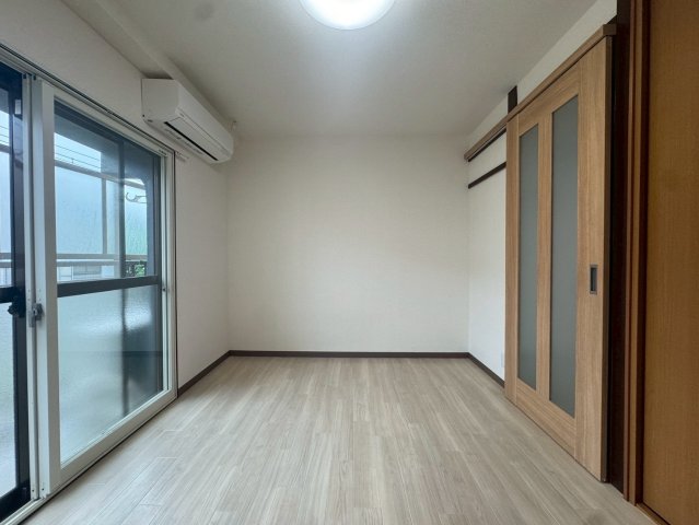 みやマンションの居間写真