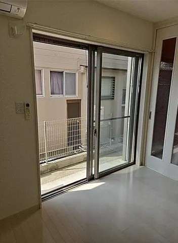 プラシド青谷の居間写真