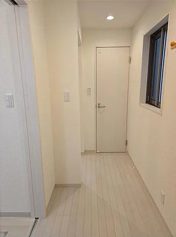 プラシド青谷の玄関写真