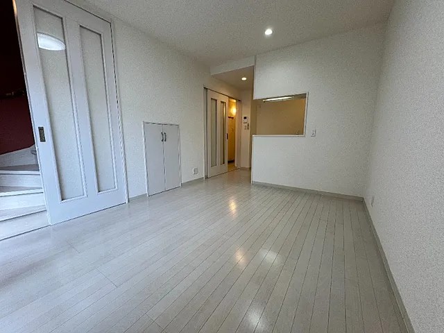 プラシド青谷の居間写真