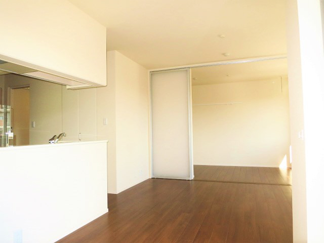 LOOP RECIDENCEの居間写真