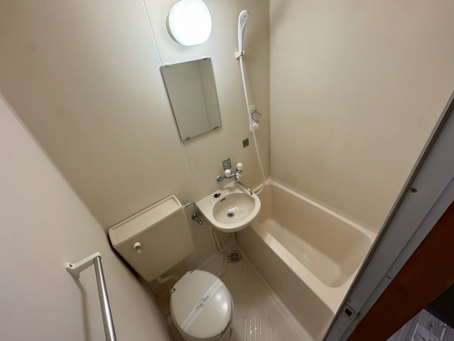 ロイヤルコート山本通の風呂写真