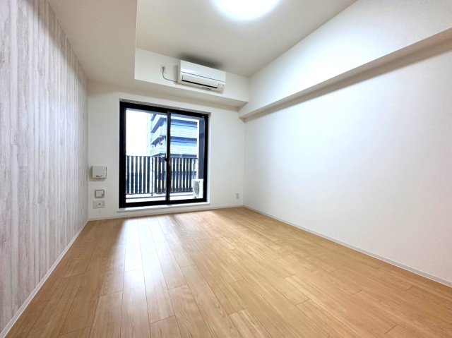 アプリーレ神戸元町の居間写真