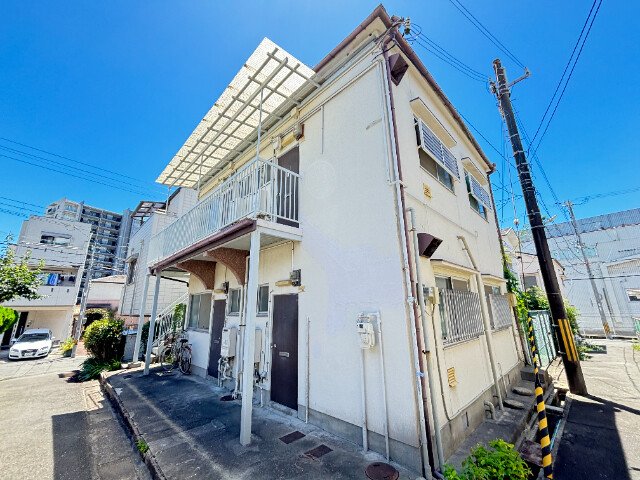 ハイツ八坂