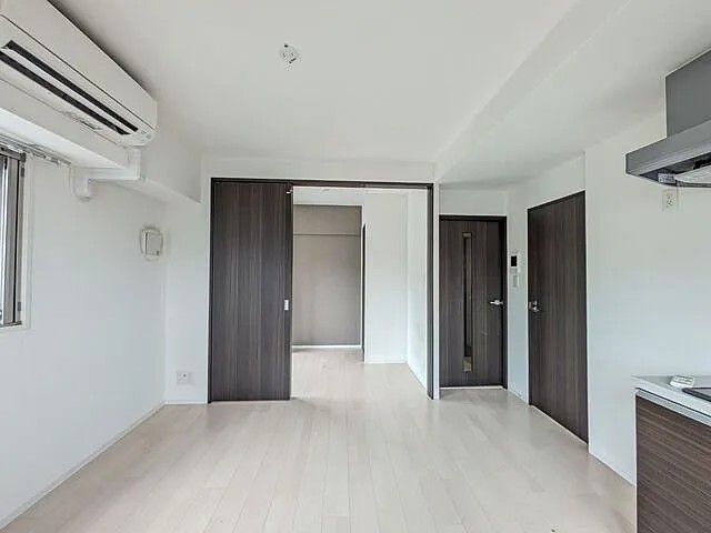 SDグランツ神戸六甲山手の居間写真