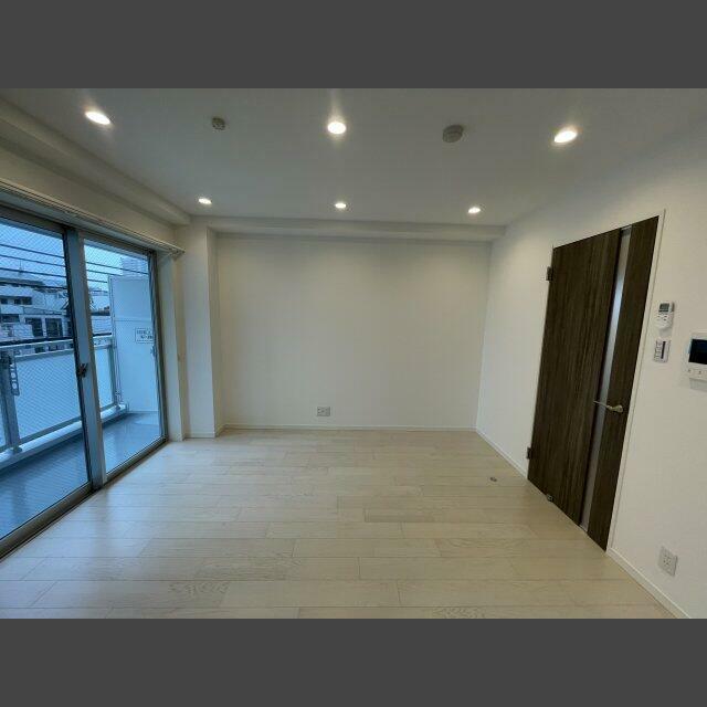 Villa Maria高徳町の居間写真