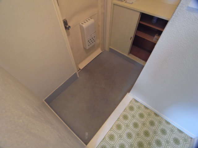 住田ビルの玄関写真