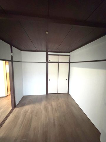 住田ビルの居間写真