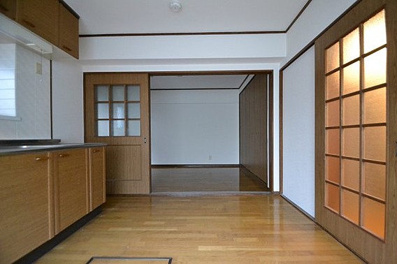 サンヴェール青谷の居間写真