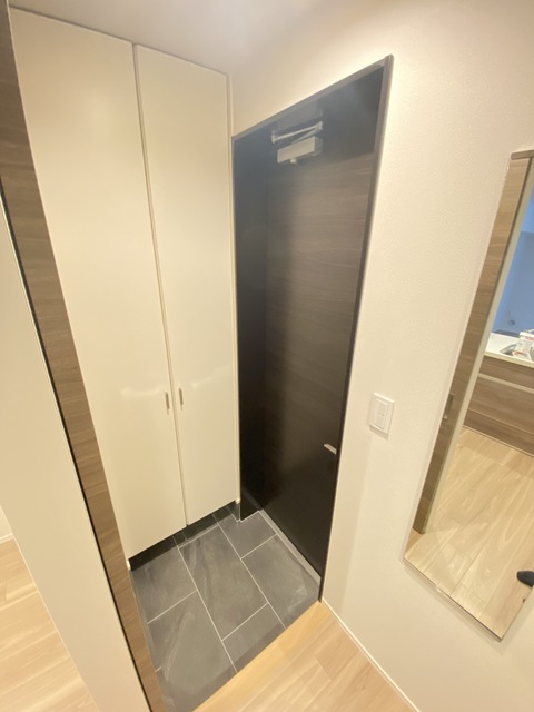 HEBEL GARDEN 松山町の玄関写真