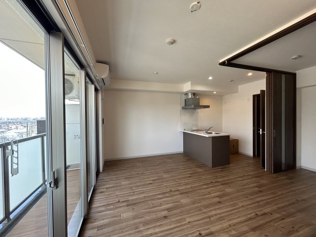 センプレヴィータさくら夙川の居間写真