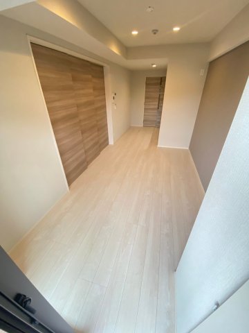 フレンシア西宮北口の居間写真